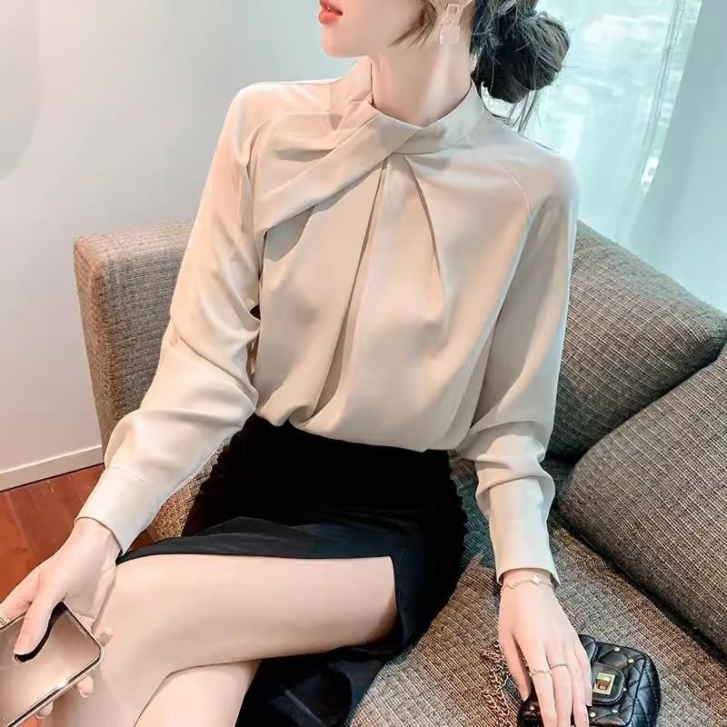 เสื้อเชิ้ตผู้หญิงแขนยาว เสื้อเชิ้ตผู้หญิงใส่ทํางาน 390 บาทต่อชิ้น ฟรีค่าจัดส่ง