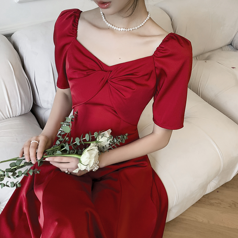 ชุดราตรี ชุดราตรีสวยหรู แบบ ทันสมัย Evening dress