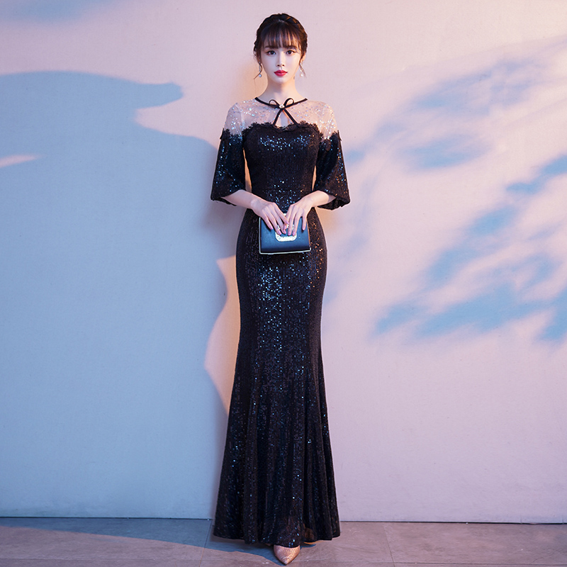 ชุดราตรี ชุดราตรีสวยหรู แบบ ทันสมัย Evening dress