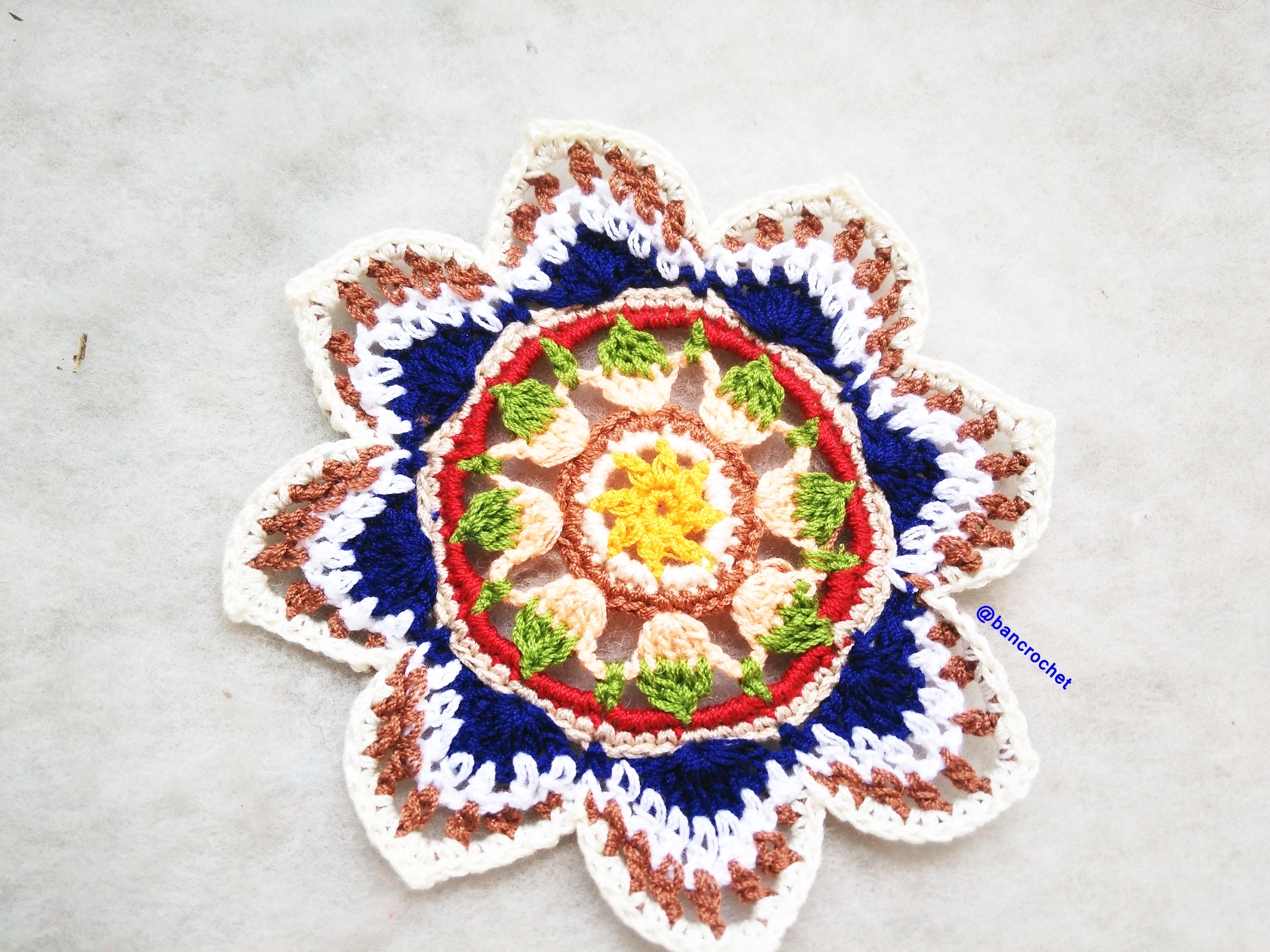 Bancrochet ที่รองแก้วถักโครเชต์ crochet coasters หลากสี 4 นิ้ว