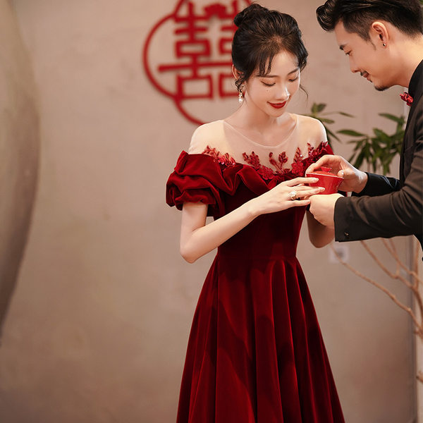 ชุดราตรี ชุดออกงาน ดีไซน์หรู แบรนด์ Angel