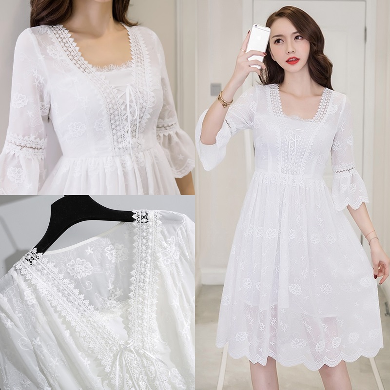 Dress4720 เดรสยาวชีฟองสีขาวปักลูกไม้ลายดอกทั้งตัว คอวีแต่งเชือกผูกไขว้ แขนยาวสี่ส่วนระบายแต่งลูกไม้ ซิปข้าง เอวสม็อคยางยืด ผ้าชีฟองเกรดพรีเมียมเนื้อดีนุ่มน่าใส่ มีซับในอย่างดี งานสวยหรูดีเทลดีงามดูสวยแพง ใส่เที่ยว/ใส่ออกงานได้