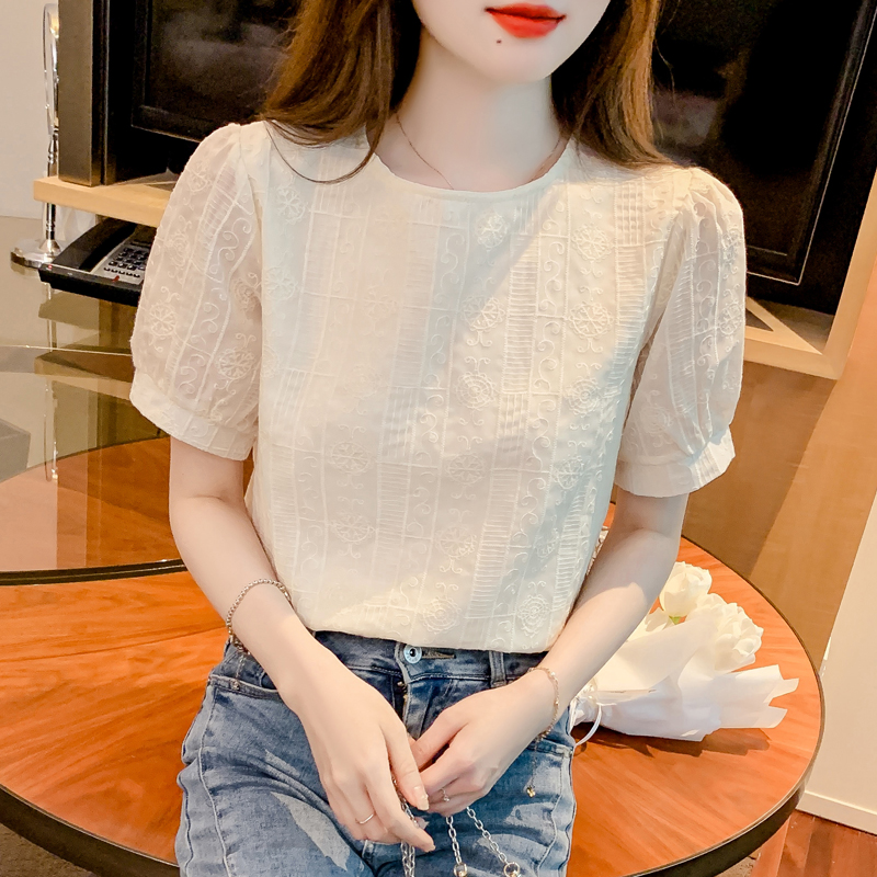 เสื้อเชิ้ตผู้หญิงแขนยาว เสื้อเชิ้ตผู้หญิงใส่ทํางาน 390 บาทต่อชิ้น ฟรีค่าจัดส่ง