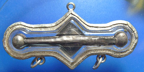 ตะกรุด มหาจักรพรรดิตราธิราช อาจารย์เฮง ไพรวัลย์