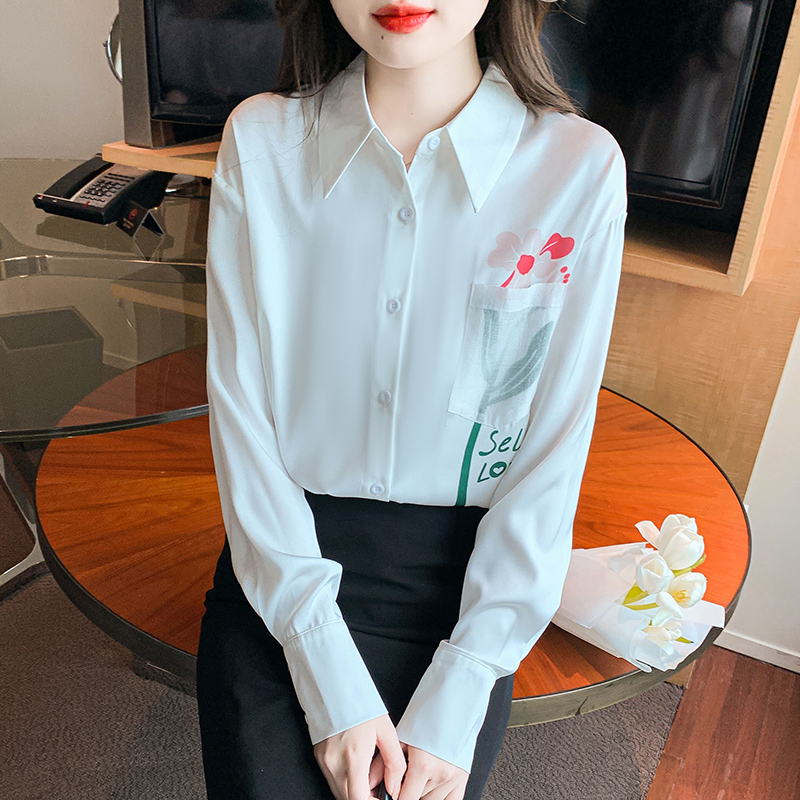 เสื้อเชิ้ตผู้หญิงแขนยาว เสื้อเชิ้ตผู้หญิงใส่ทํางาน 390 บาทต่อชิ้น ฟรีค่าจัดส่ง
