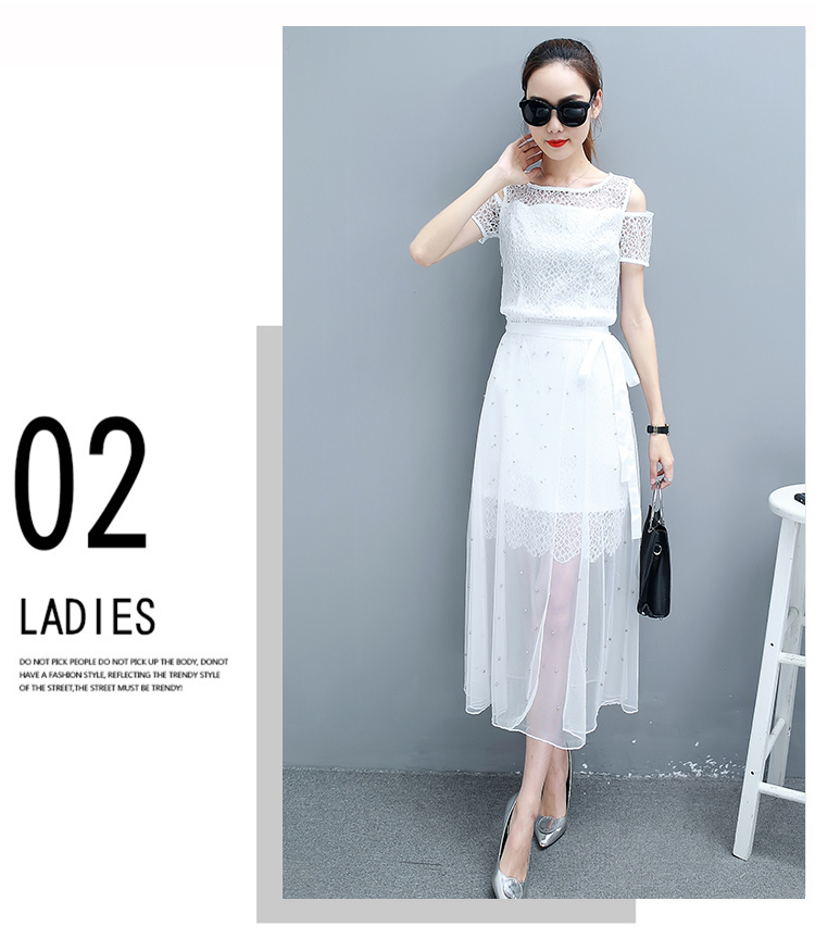 Dress4492 เดรสลูกไม้สีขาวเว้าไหล่+กระโปรงป้ายผ้ามุ้งผูกเอวแต่งหมุดเพิ่มความสวยงาม ผ้าลูกไม้ฉลุเนื้อดี ใส่ออกงานได้