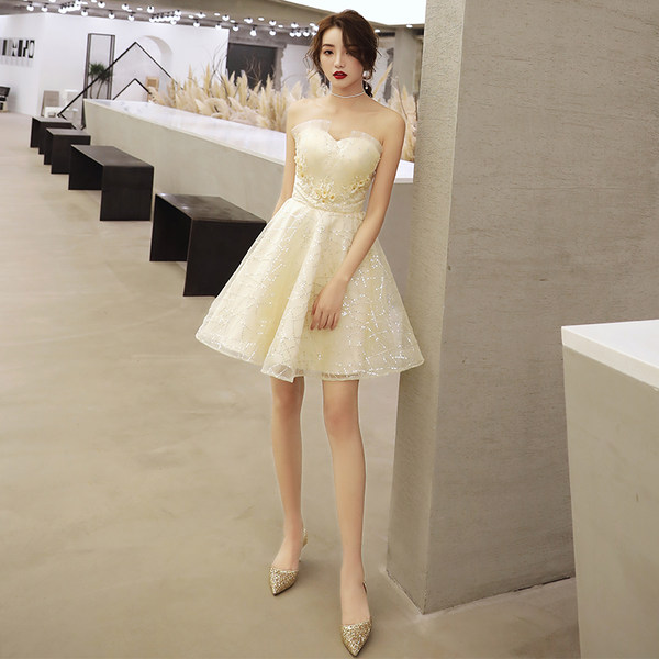 ชุดราตรี ชุดราตรีสวยหรู แบบ ทันสมัย Evening dress