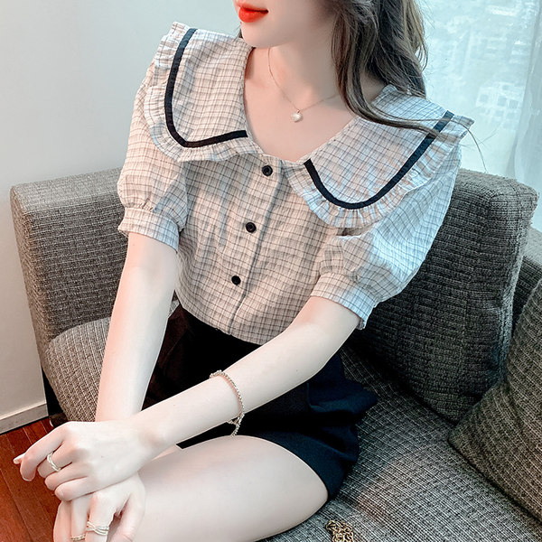 เสื้อลูกไม้ แขนสั้น