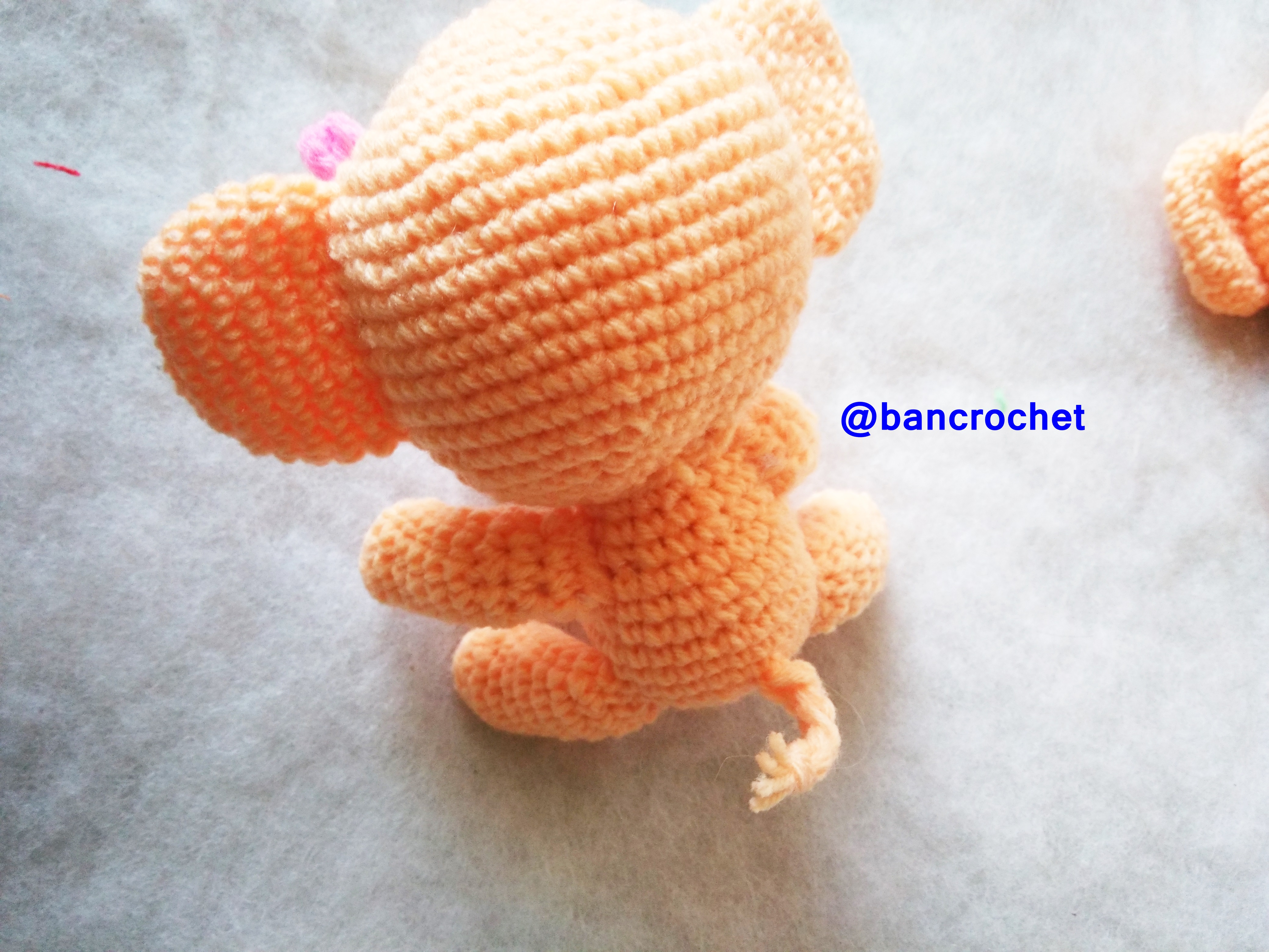 Bancrochet ช้างถักโครเชต์ Crochet elephant doll สีส้มอ่อน 4นิ้ว