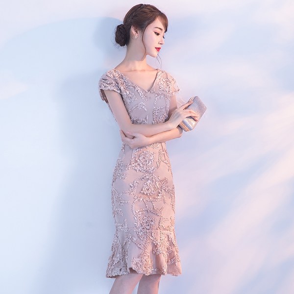 ชุดราตรี ชุดออกงาน ดีไซน์หรู แบรนด์ Angel