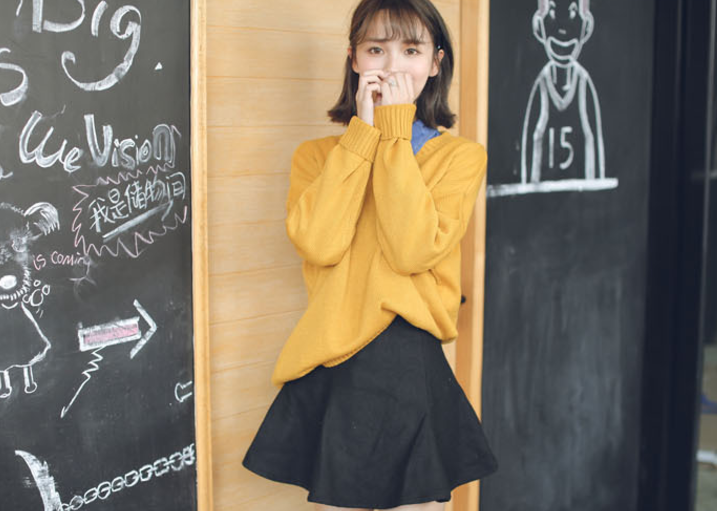 Sweater เสื้อสเวทเตอร์แขนยาว สีเหลือง ทรงสวย จะใส่เดี่ยวไหรือใส่โค้ทคลุมก็เริ่ด