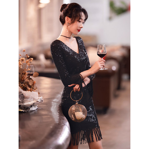 ชุดราตรี ชุดราตรีสวยหรู แบบ ทันสมัย Evening dress