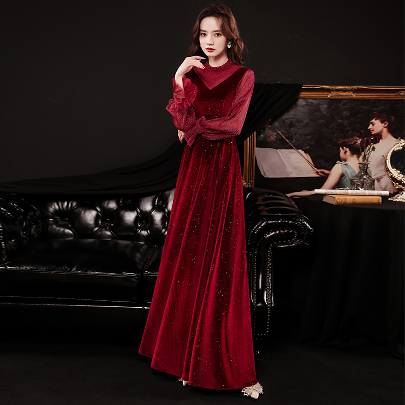 ชุดราตรี ชุดราตรีสวยหรู แบบ ทันสมัย Evening dress