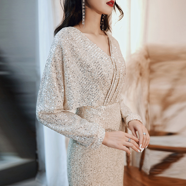 ชุดราตรี ชุดราตรีสวยหรู แบบ ทันสมัย Evening dress