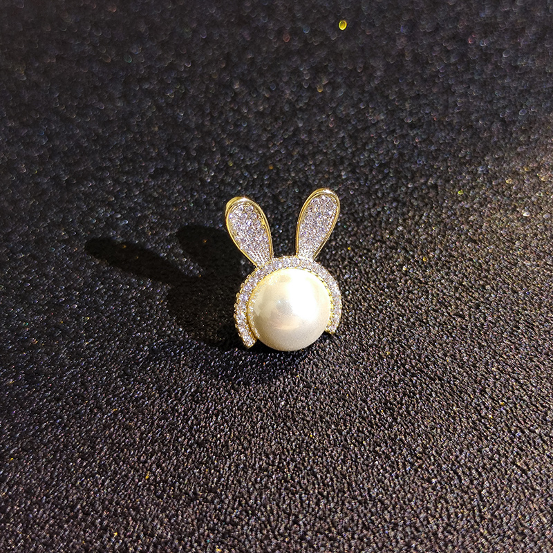 เข็มกลัด เข็มกลัดสวยๆ เข็มกลัดติดเสื้อ Brooch