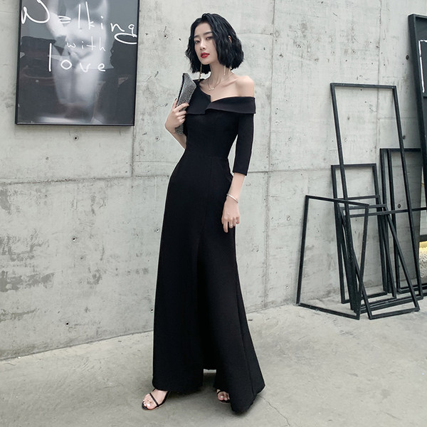 ชุดราตรี ชุดราตรีสวยหรู แบบ ทันสมัย Evening dress