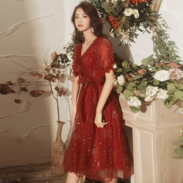 ชุดราตรี ชุดราตรีสวยหรู แบบ ทันสมัย Evening dress