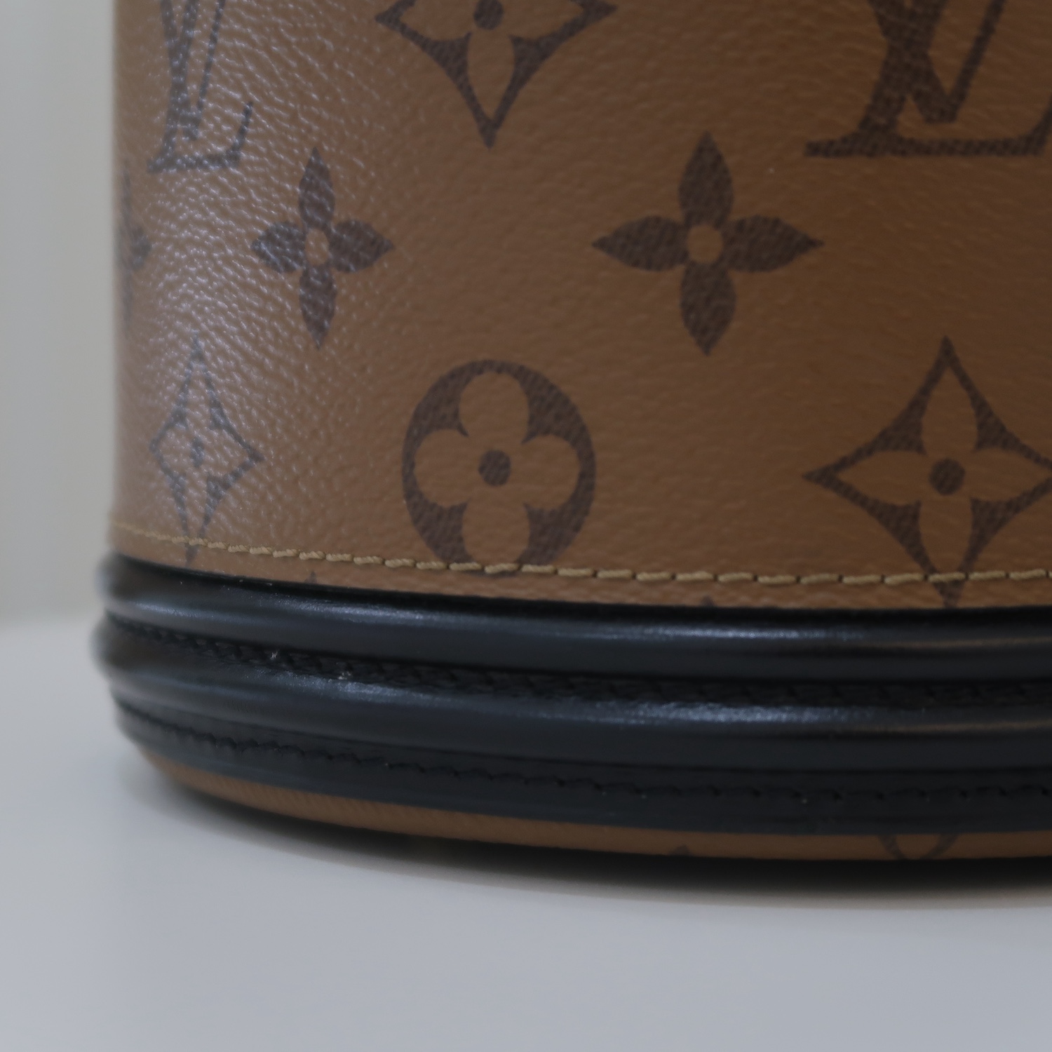 Louis Vuitton Monogram Reverse Cannes