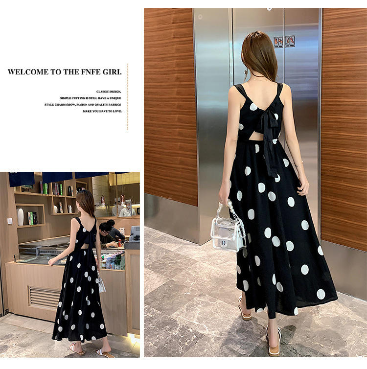 Dress4652 Maxi Dress เดรสยาวลายวงกลมผูกโบว์หลัง เอวยางยืด มีซับในทั้งชุด ผ้าชีฟองเกรดพรีเมียมเนื้อดีหนามีน้ำหนักทิ้งตัว งานสวยดีเทลดีงาม ใส่เดี่ยวหรือแมทช์กับเสื้อคลุมเก๋ๆ สักตัวก็น่ารักดูดีไม่แพ้กัน