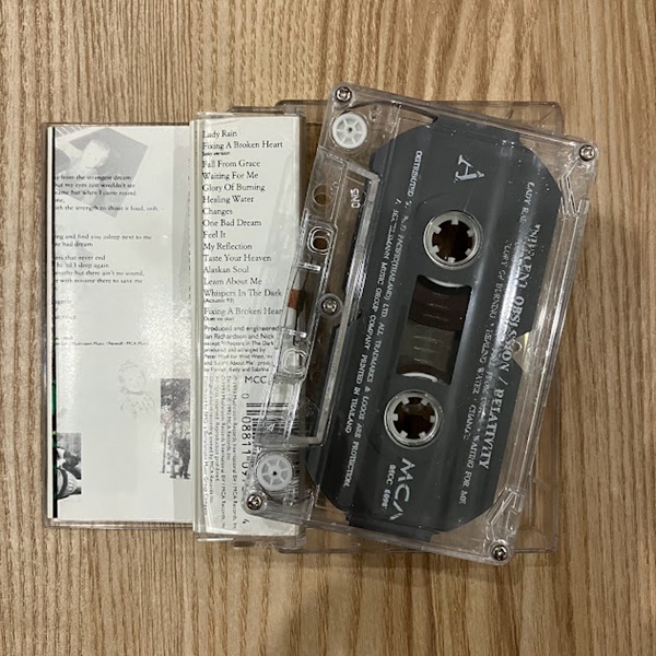 INDECENT BSESSION : RELATIVITY