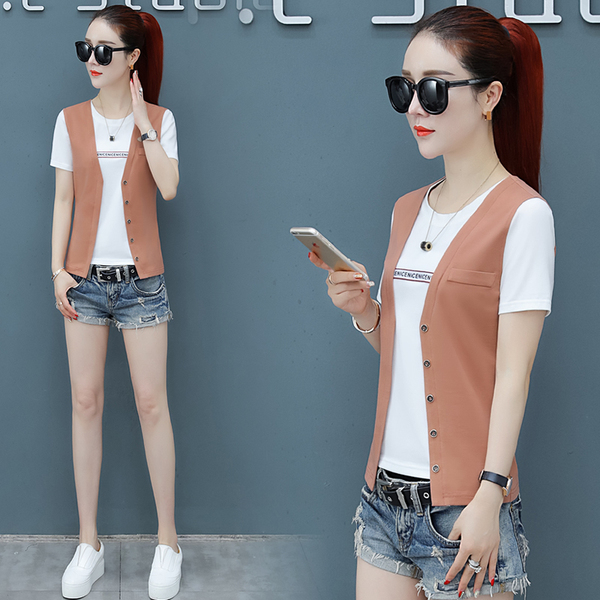 เสื้อผ้าแฟชั่นผู้หญิง เสื้อเชิ้ตแบบฮิตๆ T-shirt ผู้หญิง BY Yiyi