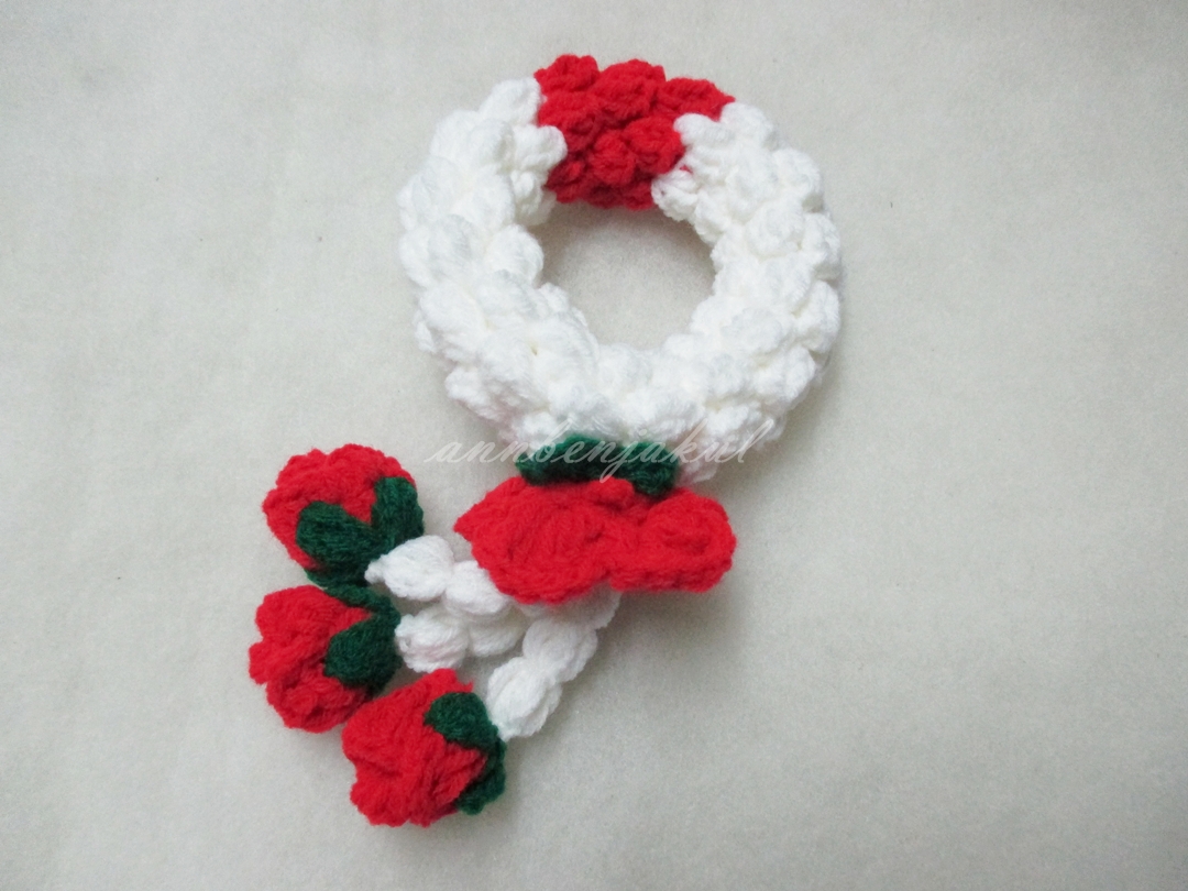 พวงมาลัยโครเชต์