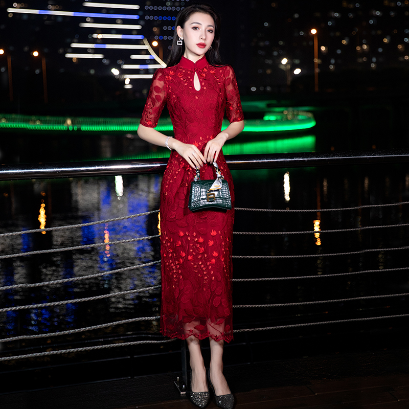 ชุดราตรี ชุดราตรีสวยหรู แบบ ทันสมัย Evening dress