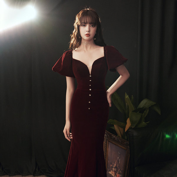 ชุดราตรี ชุดออกงาน ดีไซน์หรู แบรนด์ Angel