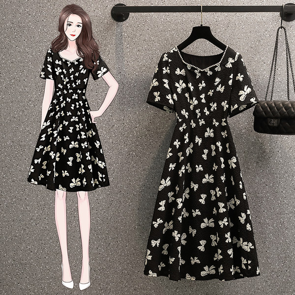 เดรสคนอ้วน เดรสสาวอวบ ชุดเดรสคนอ้วนวัยรุ่น ลายดอกน่ารัก BY PLUS SIZE Girl