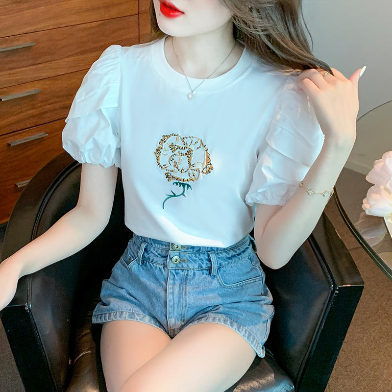 เสื้อยืดวัยรุ่นน่ารักๆ เสื้อวัยรุ่นแขนสั้น เสื้อผ้าวัยรุ่นเกาหลี แบรนด์ Wiyike