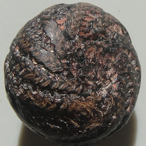 ลูกอมถักเชือก