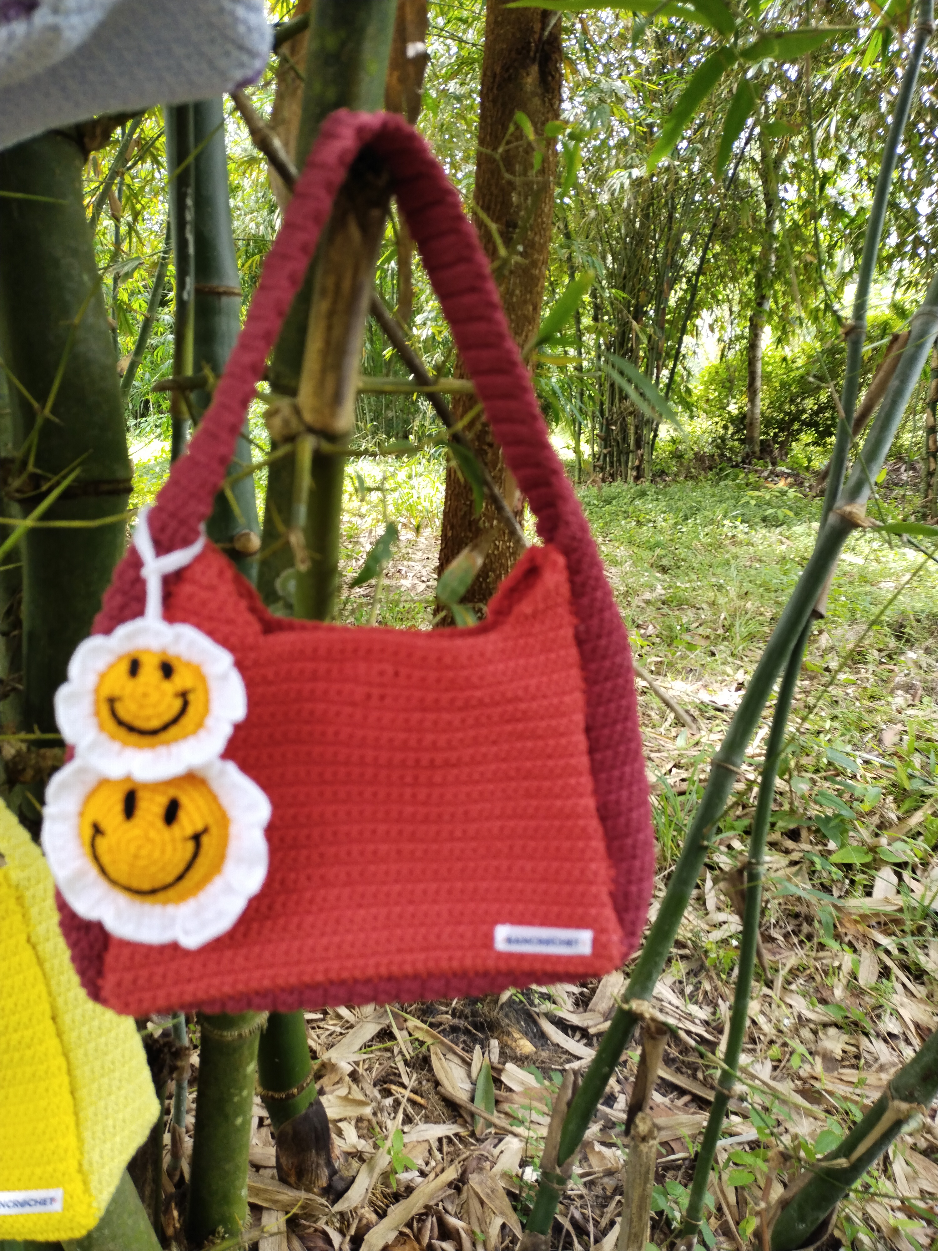 Bancrochet กระเป๋าถักโครเชต์ crochet bag แดง 8*5.5 สาย 7 inch