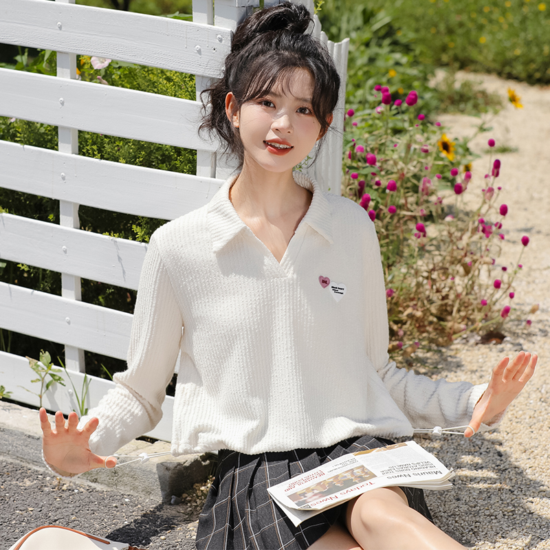 เสื้อผ้าวัยรุ่นเกาหลี เสื้อยืดวัยรุ่นผู้หญิง มีขนาด S M L XL