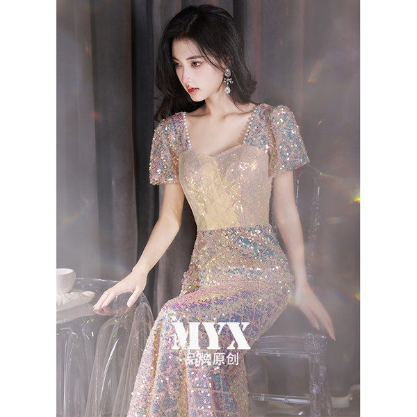 ชุดราตรี ชุดราตรีสวยหรู แบบ ทันสมัย Evening dress