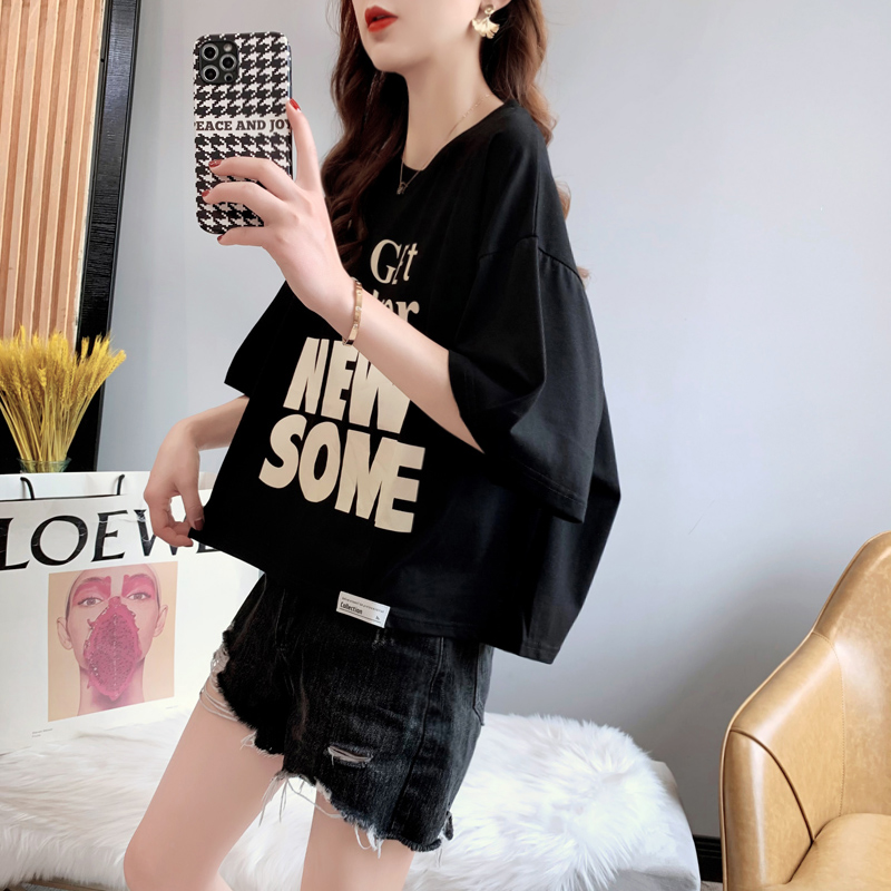เสื้อยืดโอเวอร์ไซส์ เกาหลี