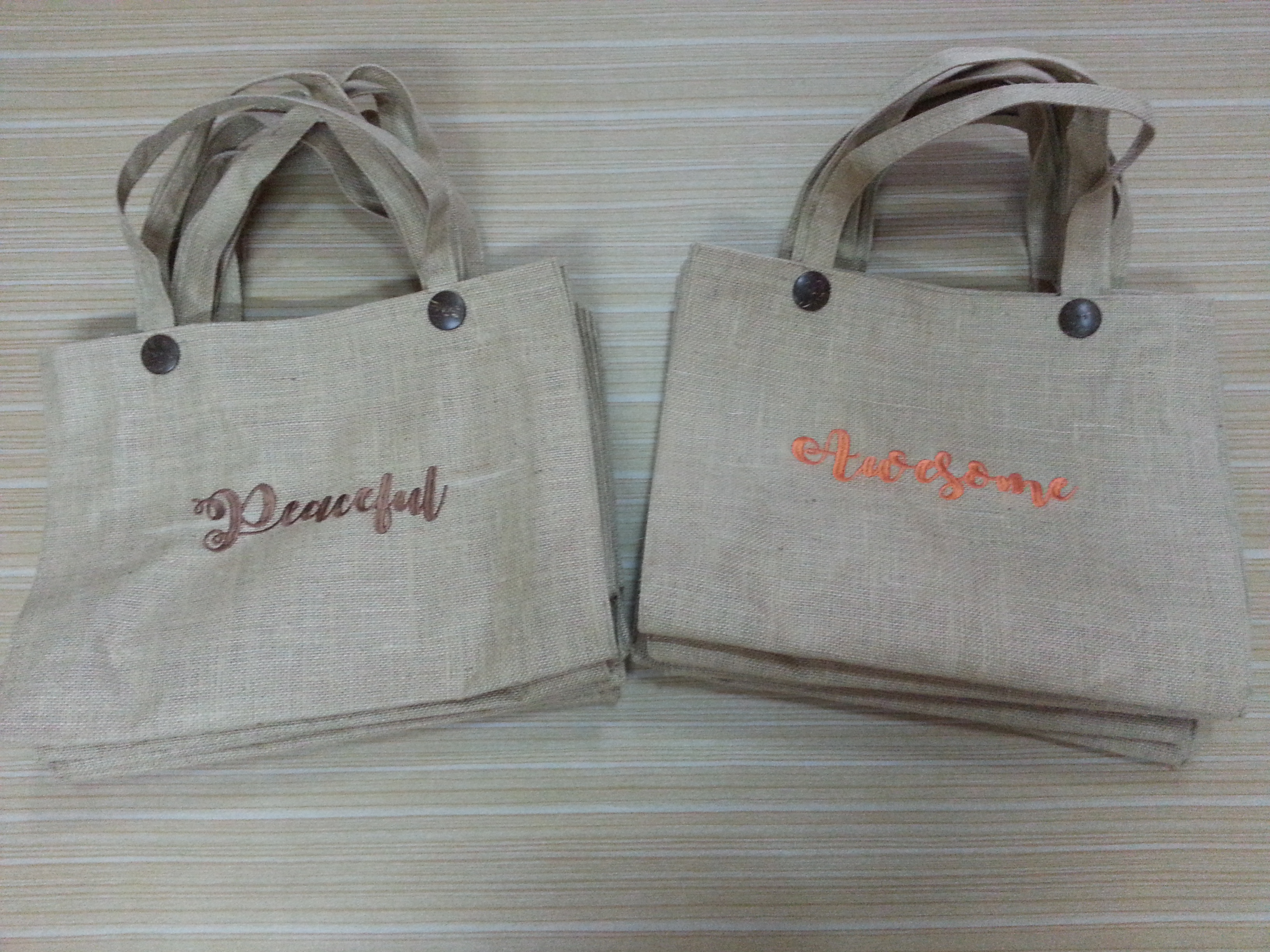 กระเป๋าผ้ากระสอบปักโลโก้...ร้านสบู่ RiccyCoCo....