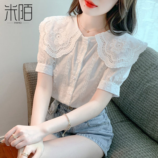 เสื้อลูกไม้ แขนสั้น