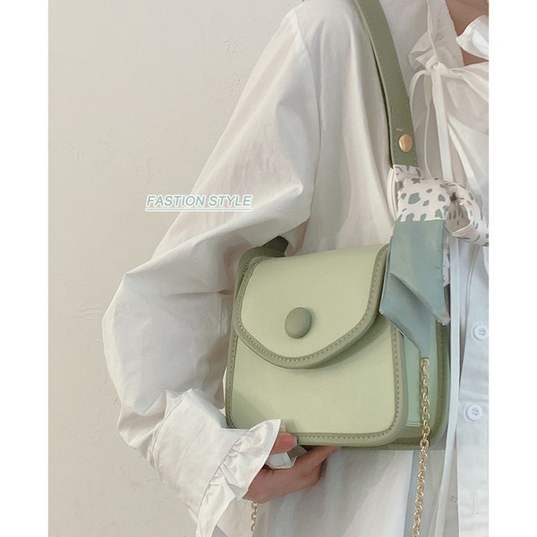 กระเป๋าสะพายข้างผู้หญิง กระเป๋าสะพายสไตล์เกาหลี By Japanese フェンディ authentic bag