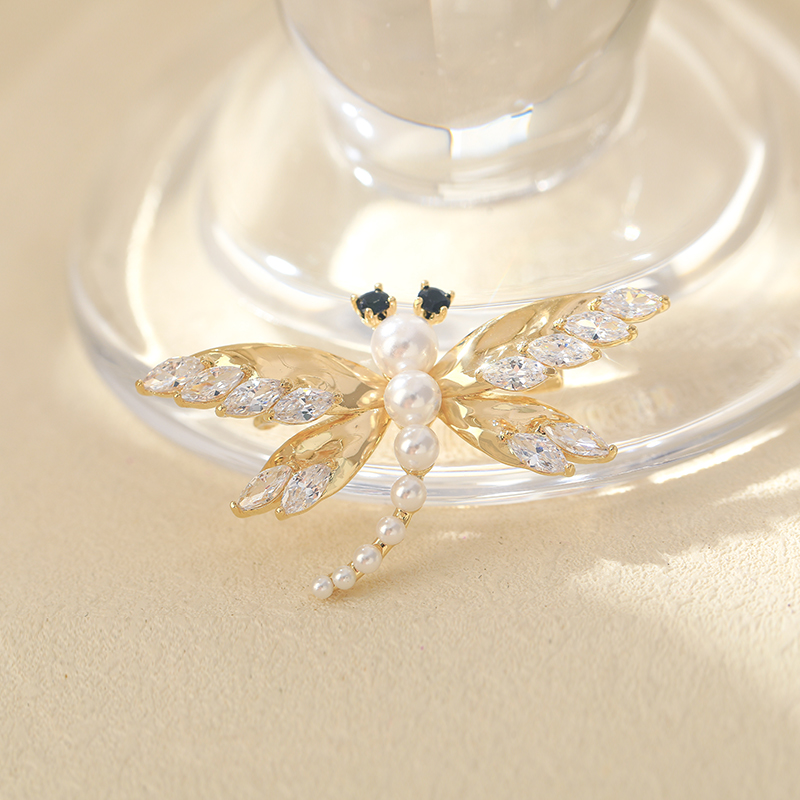 เข็มกลัด เข็มกลัดสวยๆ เข็มกลัดติดเสื้อ Brooch