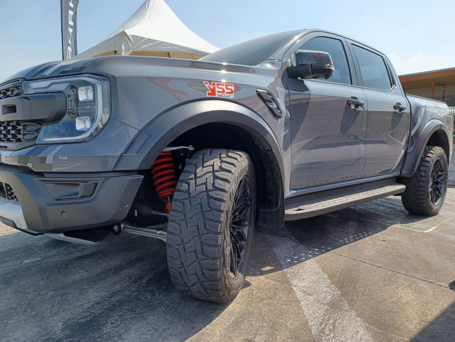 สปริงรถยนต์ YSS รถ Ford Raptor ปี 22> (โหลด/ยกสูง)