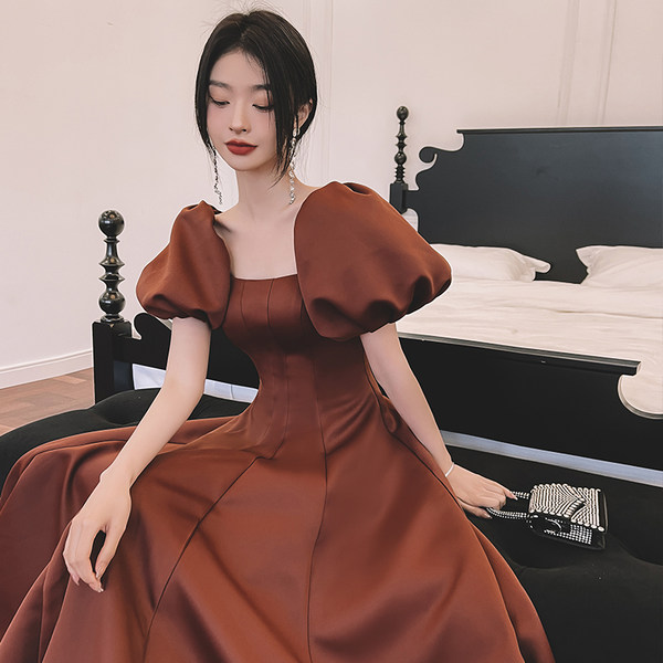 ชุดราตรี ชุดราตรีสวยหรู แบบ ทันสมัย Evening dress