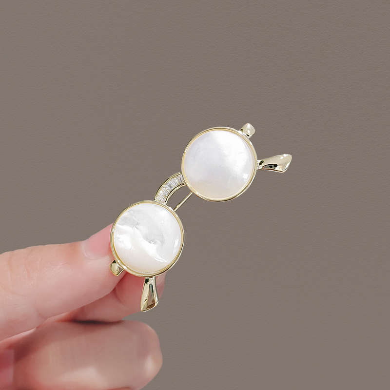 เข็มกลัด เข็มกลัดสวยๆ เข็มกลัดติดเสื้อ Brooch