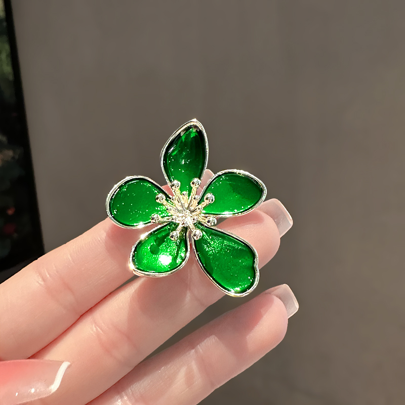 เข็มกลัด เข็มกลัดสวยๆ เข็มกลัดติดเสื้อ Brooch