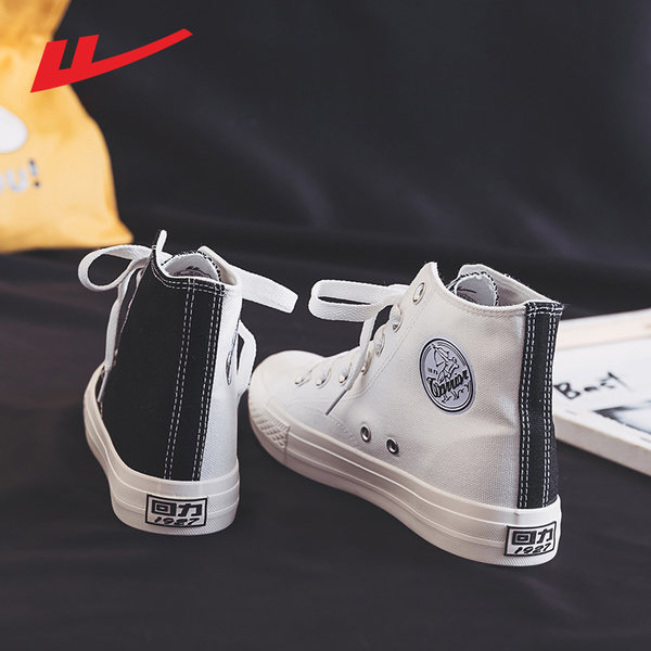 รองเท้าผ้าใบแฟชั่นผู้หญิง ใส่สบาย มีขนาด 35-40