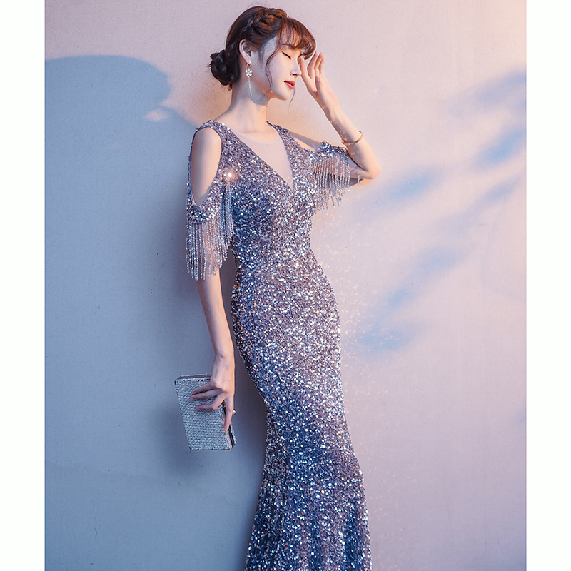 ชุดราตรี ชุดราตรีสวยหรู แบบ ทันสมัย Evening dress