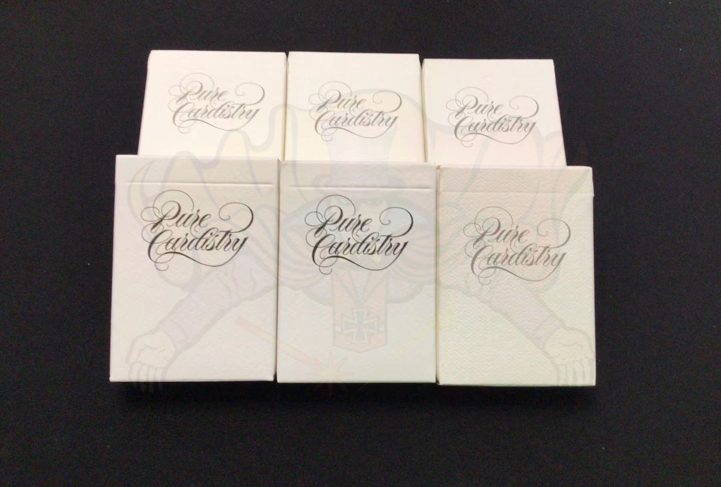 อุปกรณ์เสริมมายากล แผ่นพลาสติก ฝึกตัดไพ่ Trainer Deck (Pure Cardistry) By TCC