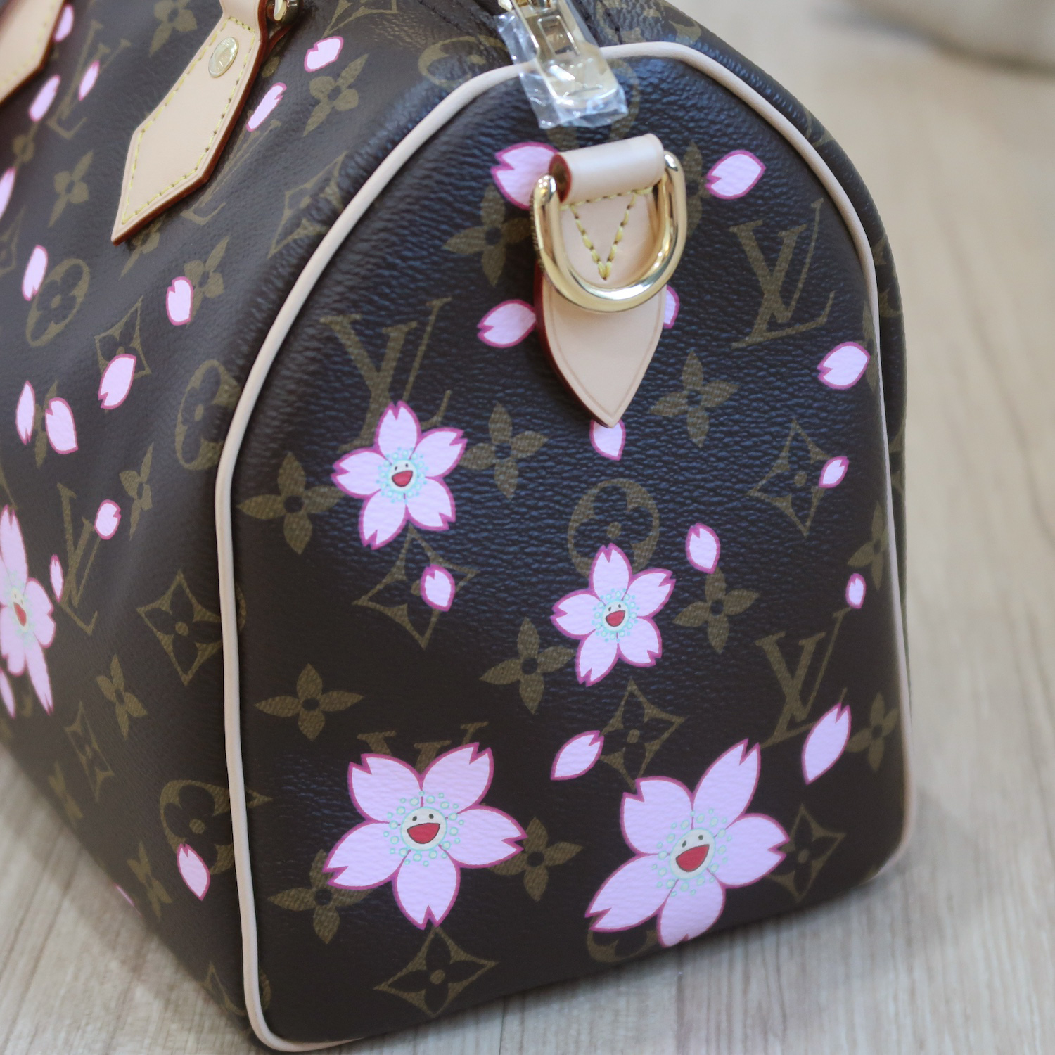 LV X Murakami Monogram Cherry Blossom Speedy 25 Bandouliere (พารากอน 2 เดือน)