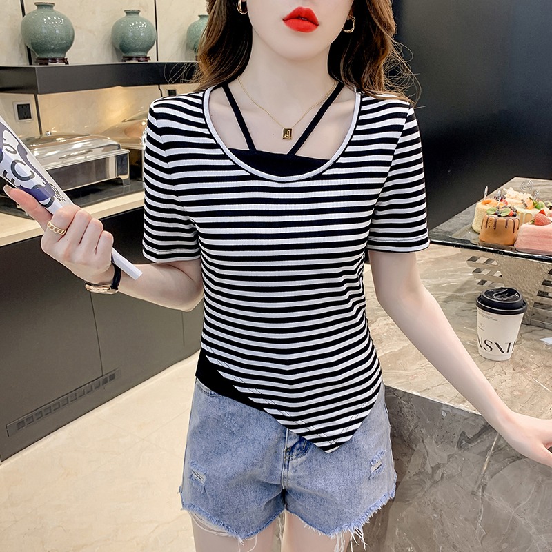 เสื้อผ้าวัยรุ่นเกาหลี เสื้อยืดวัยรุ่นผู้หญิง มีขนาด S M L XL