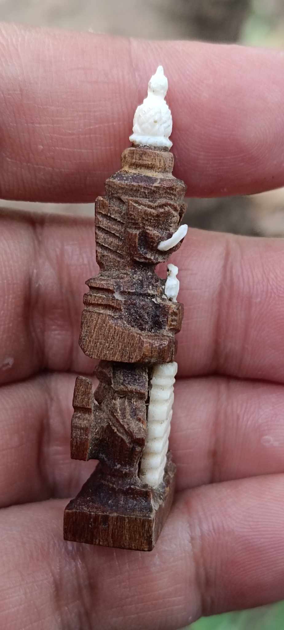 ท้าวเวสุวรรณเจ้าคุณหมูเขี้ยวแก้ว วัดทรงธรรมวรวิหาร