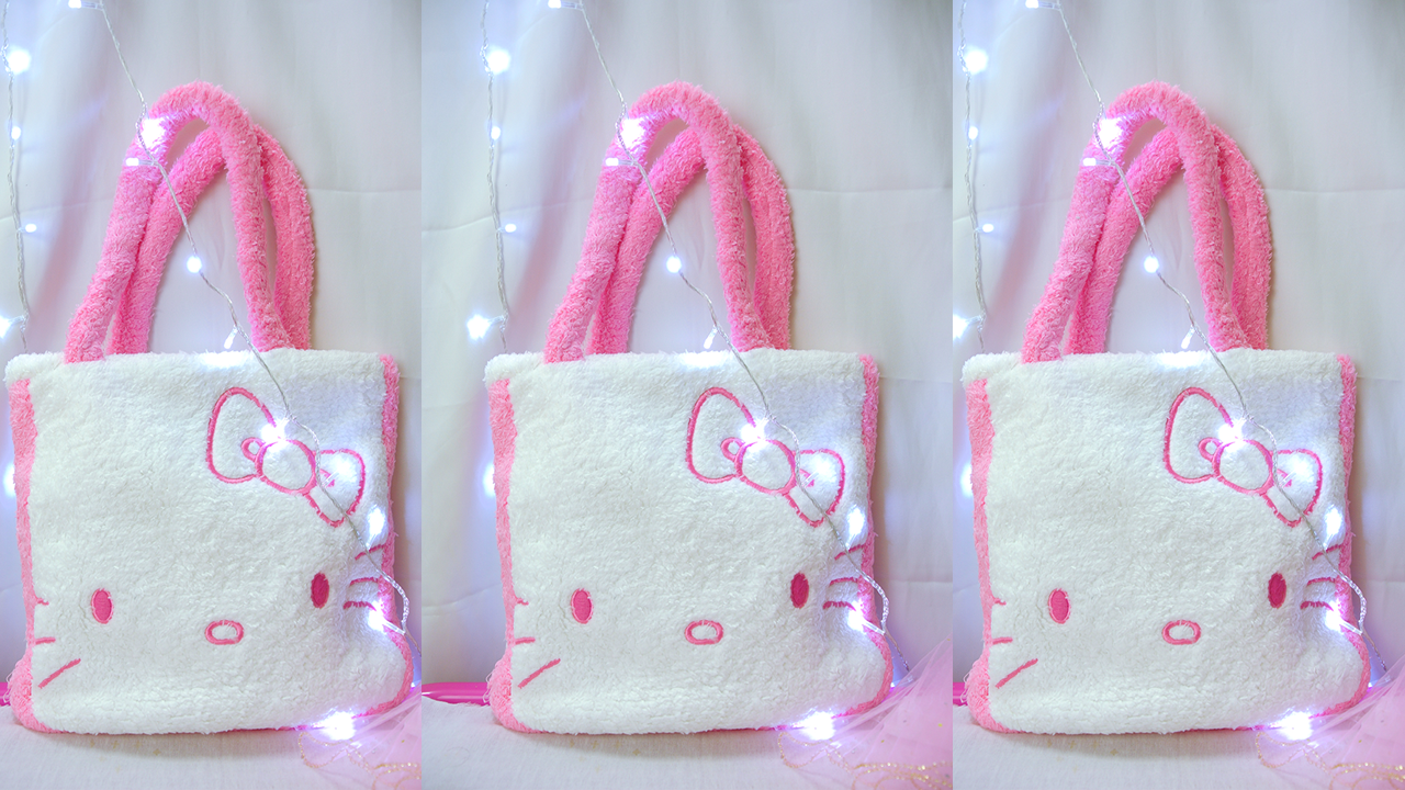 กระเป๋าสะพายคิตตี้ Hello Kitty